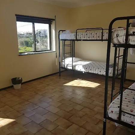 Guest house Yaholidays