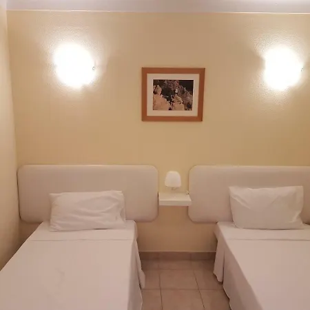 Pensjonat Yaholidays Portimão