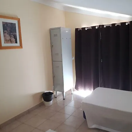 Yaholidays Πανσιόν