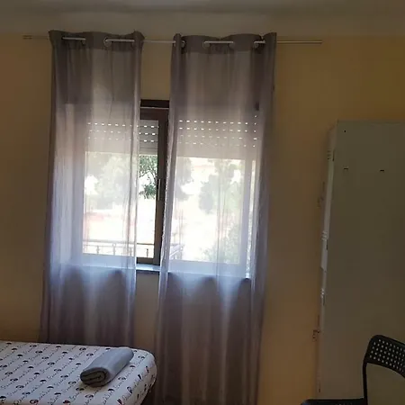 Πανσιόν Yaholidays *