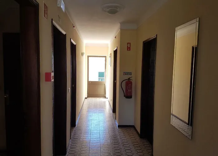 Yaholidays בית הארחה *